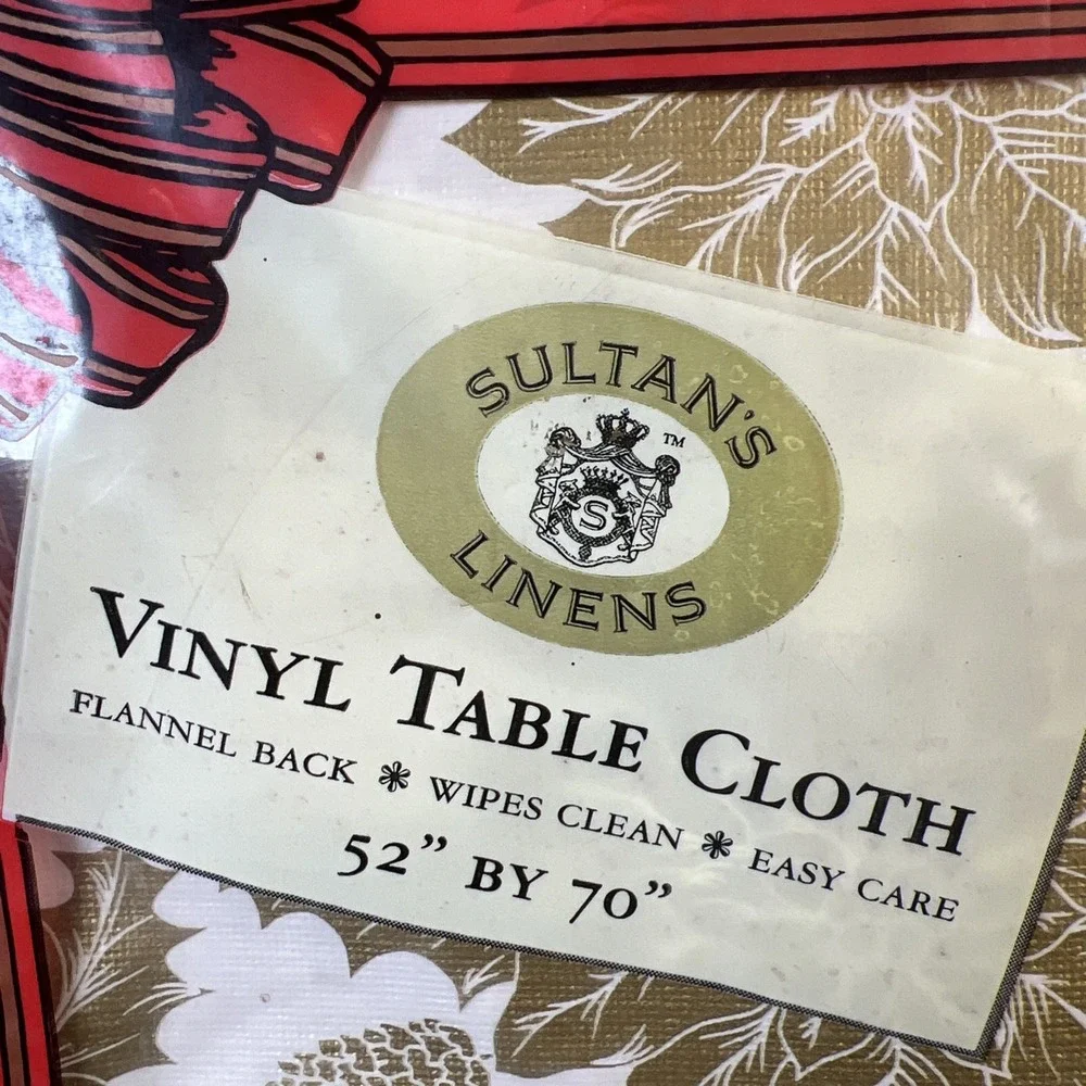 Vintage Sultans Linens Gold Leaf Vinyl Tablecloth Flannel Back Easy Care 52
